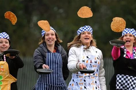 Toddler’s first triumphant pancake flip at dawn