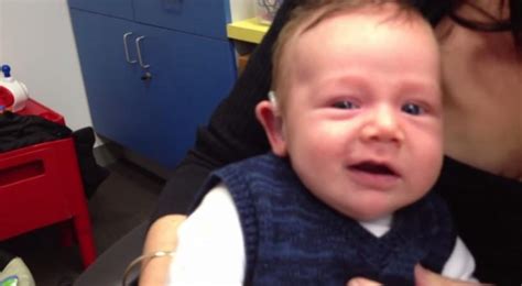 Deaf parents feeling baby’s first laugh through floorboards